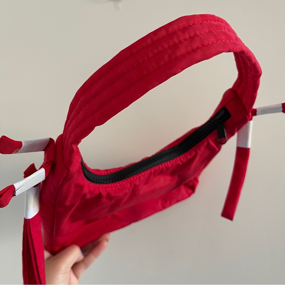 BAGGU X Sandy Liang Bow Bag Candy Apple Red - Picture 9 of 9